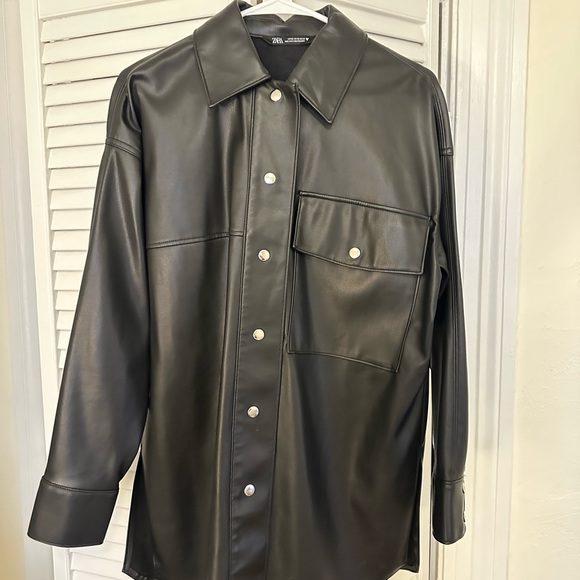 Zara Oversized Leather Shirt - Picture 1 of 2